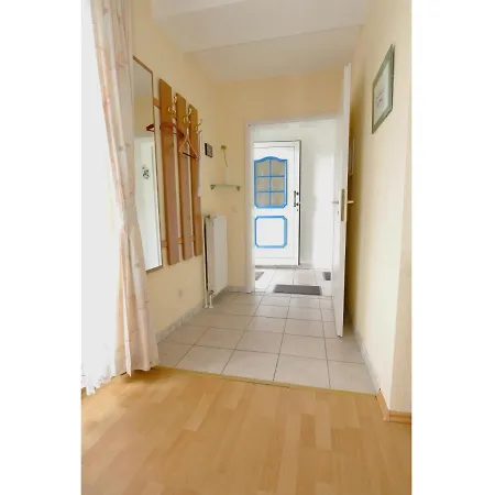 Haus Stranddistel Whg 1 Appartement Zingst